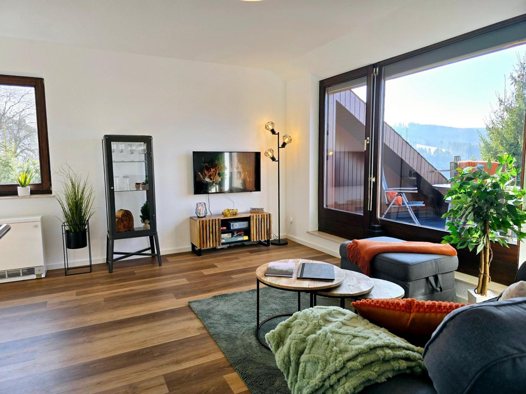 Tannenherz Mit Balkon & Bergblick & Naehe Hillebachsee Winterberg